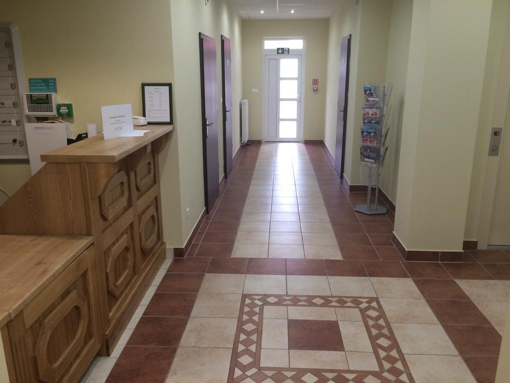 Aranytal Panzio Bed & Breakfast Komárom Dış mekan fotoğraf